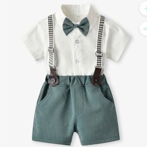 NEW TODDLER Boy Christmas Outfit / Dress Outfit - Green and White - Size 3T